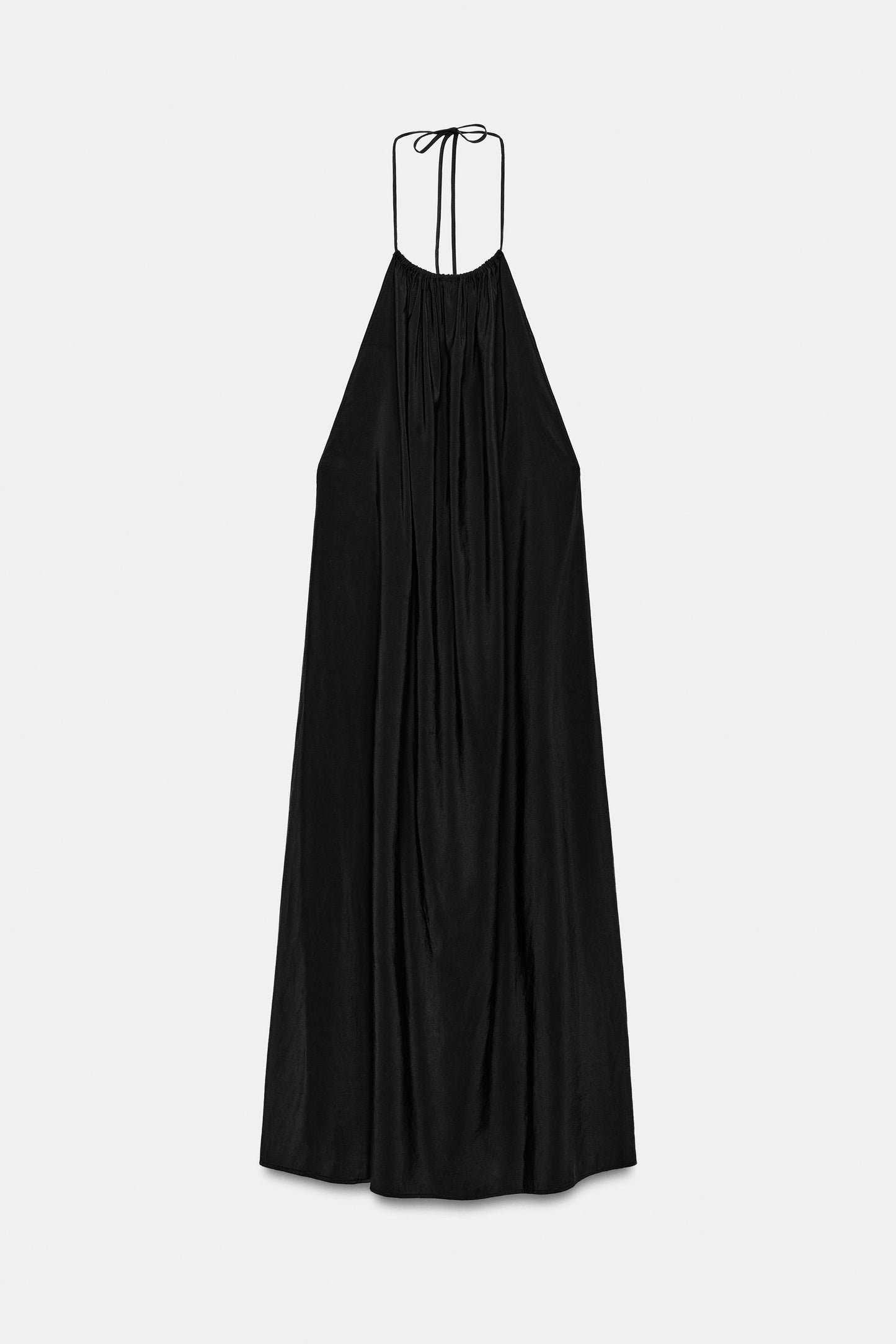 VESTIDO HALTER FLUIDO