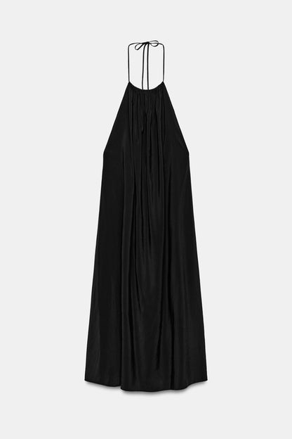 VESTIDO HALTER FLUIDO